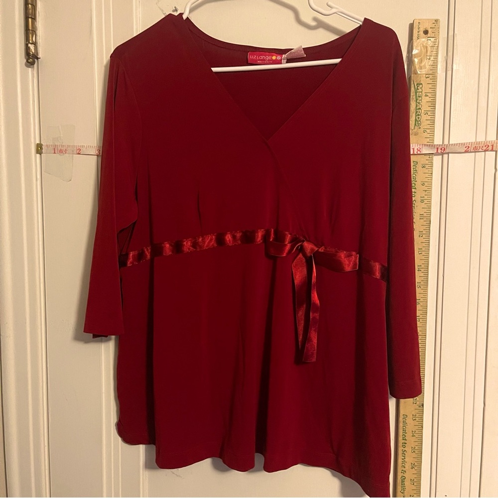 Liz Lange Burgundy V-Neck Maternity Blouse with Satin Waist Tie